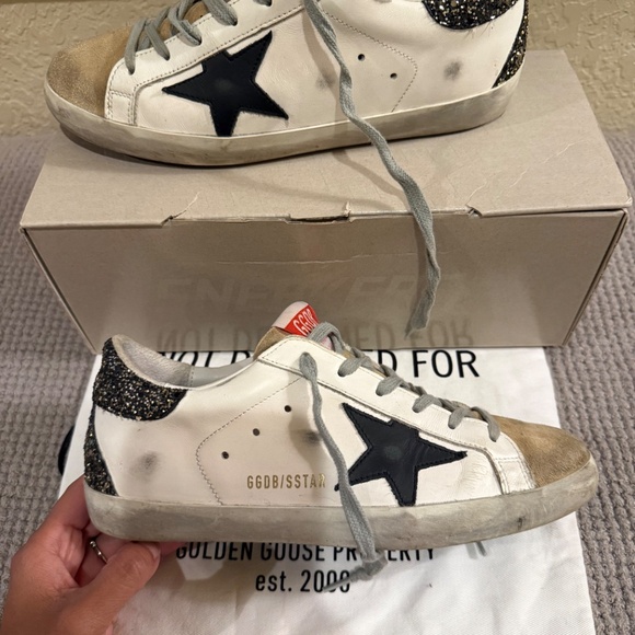 Golden Goose Superstars size 38 - Picture 2 of 7